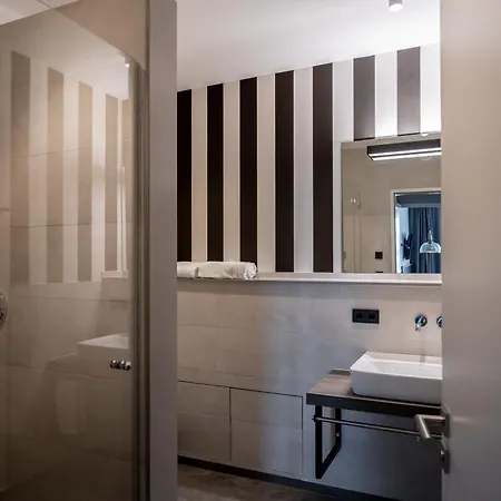 4hafenzeiten - Nie6 Venus *